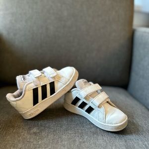 Kids/toddler Adidas shoes